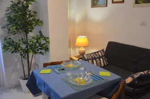 Casa Elisabetta -Metro MM1- Peaceful and Comfortable - Image 3