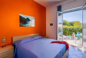 Mare Blu Apartments ground floor by the sea - Image 2