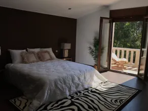 Chalet in the Rías Baixas with a private pool - Image 5