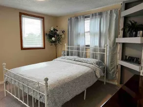 Comfortable Mpls Stay~Garage~Fast WiFi - Image 3