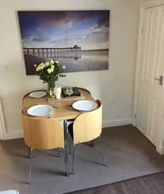 Apt 2 - Victoria Villas, Old Town, Swindon - Image 3
