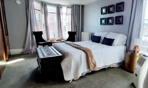 Urban Flat in Downtown Geneva - Image 4