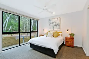 Black Salt Beach House Rye - Image 4