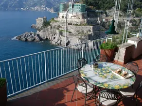 Luxury Villa Vittoria- Villa with garden, swimming pool and whirlpool overlooking the sea - Image 3