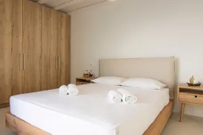 Dreamy Cycladic Luxury Summer House 2 - Image 5