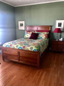 Cozy Corner Cottage - Image 2
