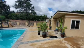 Private Pool Guesthouse for 6 on 3.25 acre Estate - Image 5