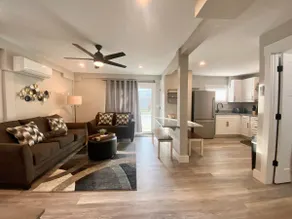Central-Avalon Beach-Free Bikes-Close to the Beach - Image 4