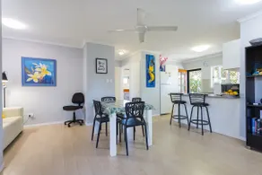 Mango Retreat, Edge Hill. Unlimited BroadbandWiFi. - Image 5