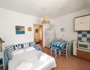 SERIFOS SUMMER APARTMENT - Image 2