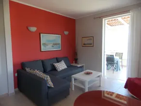 Peaceful house, beautiful view - Image 2