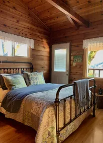 Cozy Cabin overlooking Shasta Lake #7 - Image 5