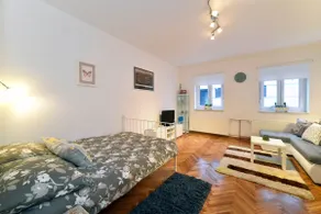 Charming UPPER TOWN studio - Image 3