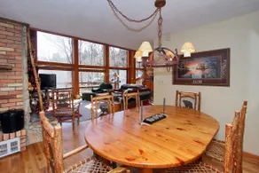 Spacious Sundance cabin - HOT TUB - sleeps 14 - Image 5