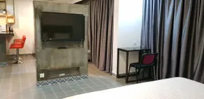 Katy Resident and Spa - Image 4