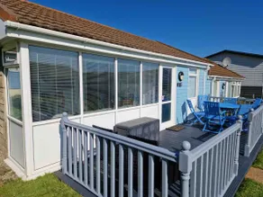 Surfs Up Lodge - Westward Ho! - Image 4