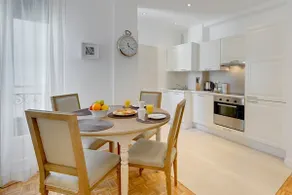 MINUET - Beautiful one bedroom with balcony! - Image 2
