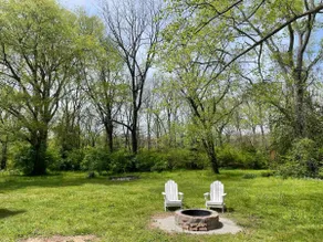 Creekside Getaway - Close to DT & Lake - Image 5