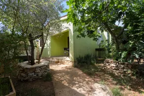 Pet friendly,Free parking,Big garden,Wi-Fi,Terrace - Image 2