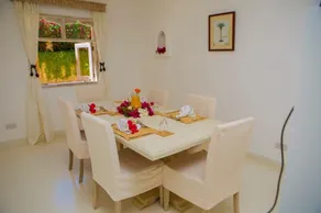 Luxury 2 Bedroom Beach Apartment in Medina Palms - Image 2