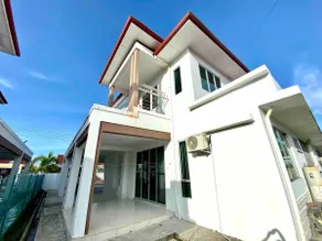 13Pax French Homestay Miri Sarawak , Semi-D - Image 2