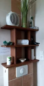 independent apartment on the ground floor. - Image 2