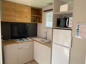 MOBILE HOME R10 ALL COMFORT - 5* CAMPSITE - Image 4