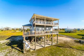 5 Bedroom True Blue Double Decker - Image 2