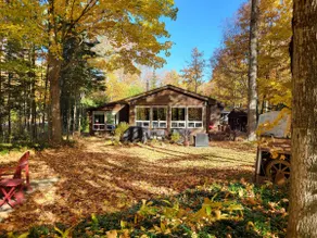 The Cardinal & the Fox Cottage - Image 4