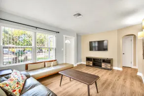 FLL Boat Show | 2BR Near Cruise, Airport, LMC, MPT - Image 4