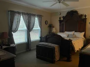 Pat's Place ~ Lovey’s at the Lake - Image 4