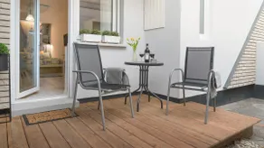 Luxury Studio 24 Garden Apartment - Image 2