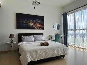 Cozy Sg Buloh Studio | PS4, Netflix & Pool - Image 3
