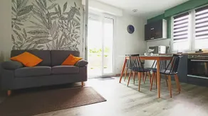 Superb apartment with terrace, 2 minutes from the beaches/port - Image 4