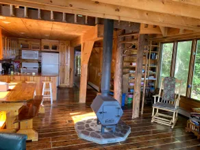 Sand Point Chalet, a charming custom cottage - Image 4
