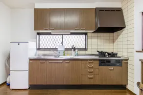 Good access to Shinjuku Station/Spacious 4DK house - Image 4