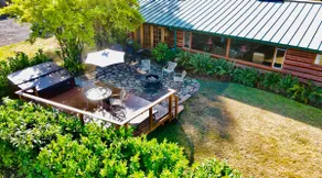 Authentic LogHome with Hot Tub, Views & GameGarage - Image 3