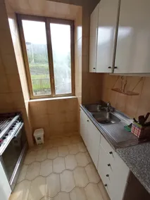 the house of friends on the first floor - Image 4