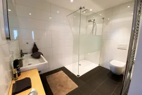 Beautiful, bright, central apartment near Heidelberg - Image 4