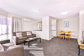 3 Bedroom Apartment at Quality Resort Sorrento - Image 2