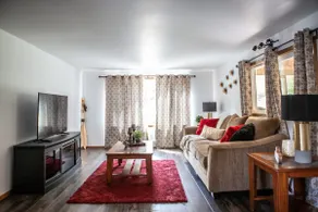 Raven's River Rest Guest House - Image 2