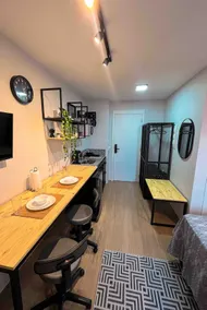 MV 134A Studio, with Air Conditioning 50 meters from the METRO - Image 4