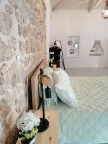 Aegina Port Apts 5-Apartment in Port 5 - Image 3