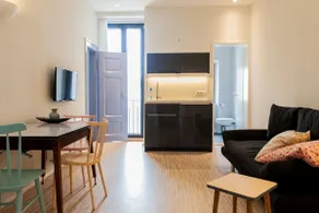 Charming apartment overlooking the garden - Image 5