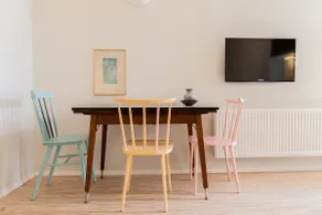 Charming apartment overlooking the garden - Image 2