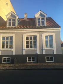 Townhouse with 12 beds - Image 2