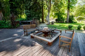 Avalon House: The Cattleman's - Image 5