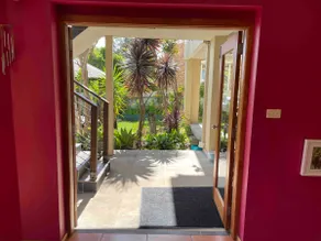 Spacious Nature Escape - Image 3