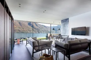 Marvelous Lake Destination eco-friendly villa - Image 4
