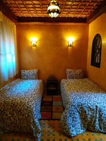 Moroccan Riad in a residence with pool - Image 2